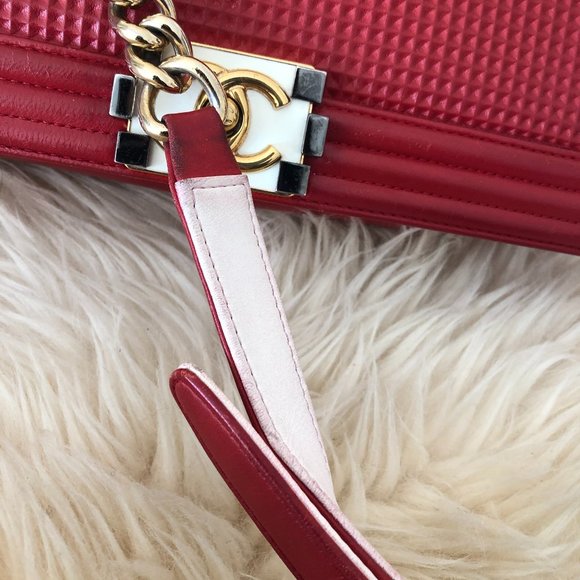 $5500 Chanel 14C Limited Edition Red "Cube" New Me - Picture 6 of 15